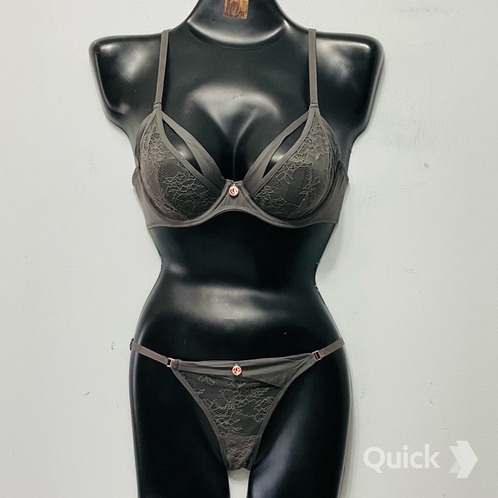 NWT 2 pcs Floral Lace Cutout Bra & Panties Set